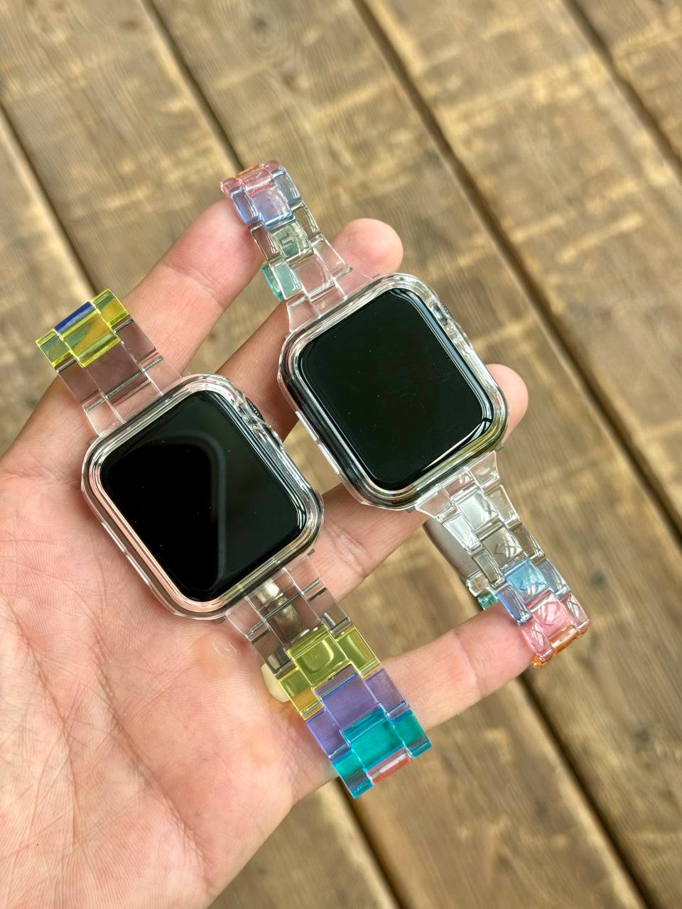 بند اپل واچ رزینی شفاف رنگین‌کمانی مدل Rainbow Crystal