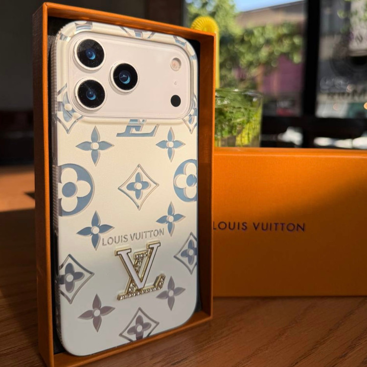 قاب هولوگرام لویی ویتون مدل LV Hologram مناسب آیفون / iPhone