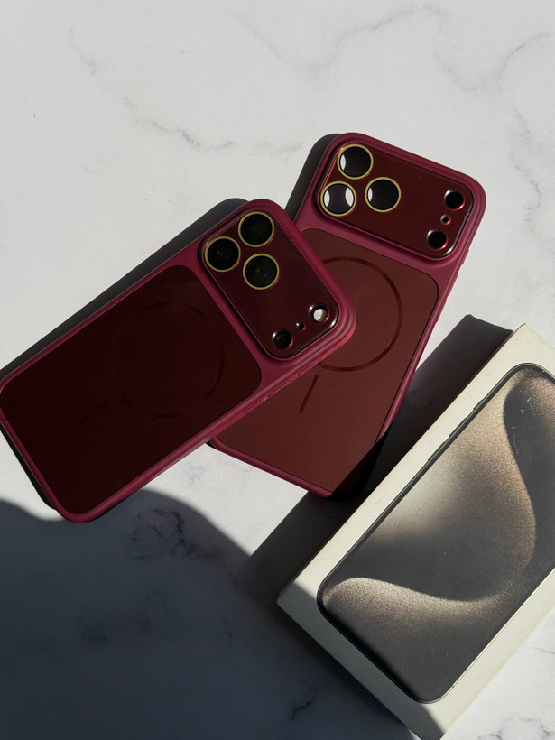 قاب مگ سیف دار تبدیل به آیفون 18 مدل PVD Burgundy iPhone Case