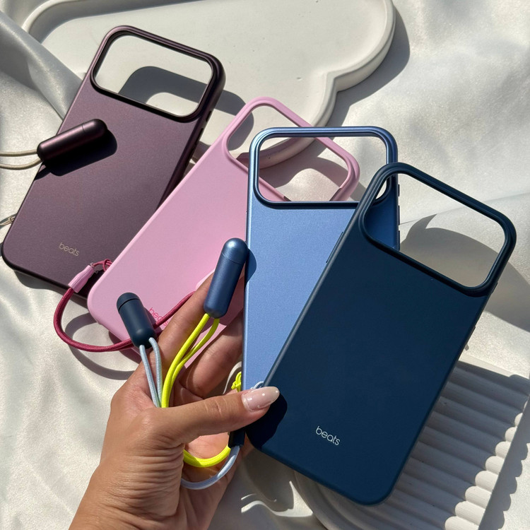 قاب محافظ آویز دار آیفون مدل Beats Kickstand Case + Lanyard